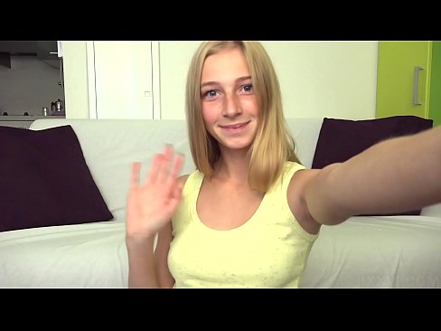 ❤️ Amikor unatkozom, lustán maszturbálom a rózsaszín puncimat... ☑ Pornó videó at hu.hqpornvideos.ru ️❤