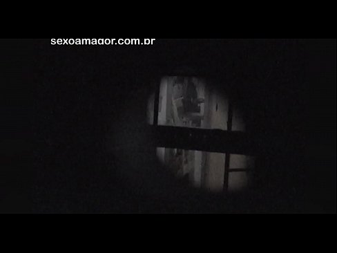 ❤️ Szőke lányt titokban videóra vette a környékbeli kukkoló, aki üreges téglák mögé rejtőzött ☑ Pornó videó at hu.hqpornvideos.ru ️❤