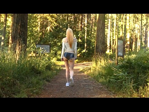❤️ Gyönyörű nő lassan mozog, nem meztelen videó ☑ Pornó videó at hu.hqpornvideos.ru ️❤