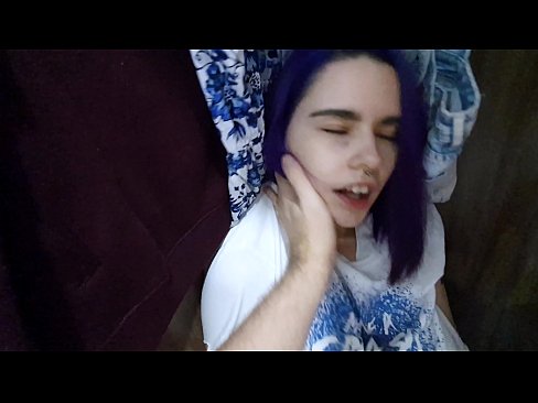 ❤️ Megtaláltam a nővéremet a szekrényben, és segítettem neki elélvezni. ☑ Pornó videó at hu.hqpornvideos.ru ️❤
